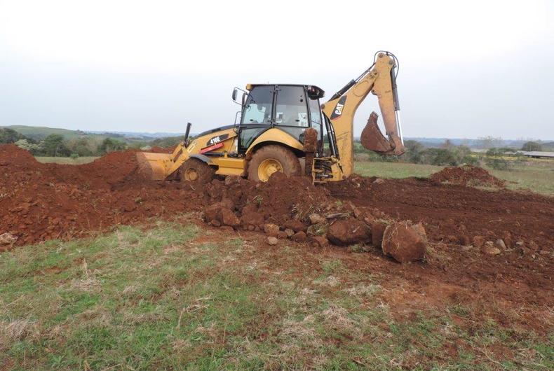 AGRICULTORES DE CRUZALTENSE TEM BENEFÍCIO DE HORAS MÁQUINA