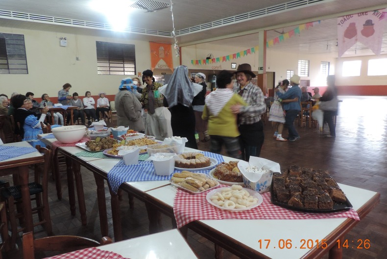 FESTA JUNINA REALIZADA PELO CRAS CRUZALTENSE